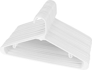 Plastic 24 pack of hangers